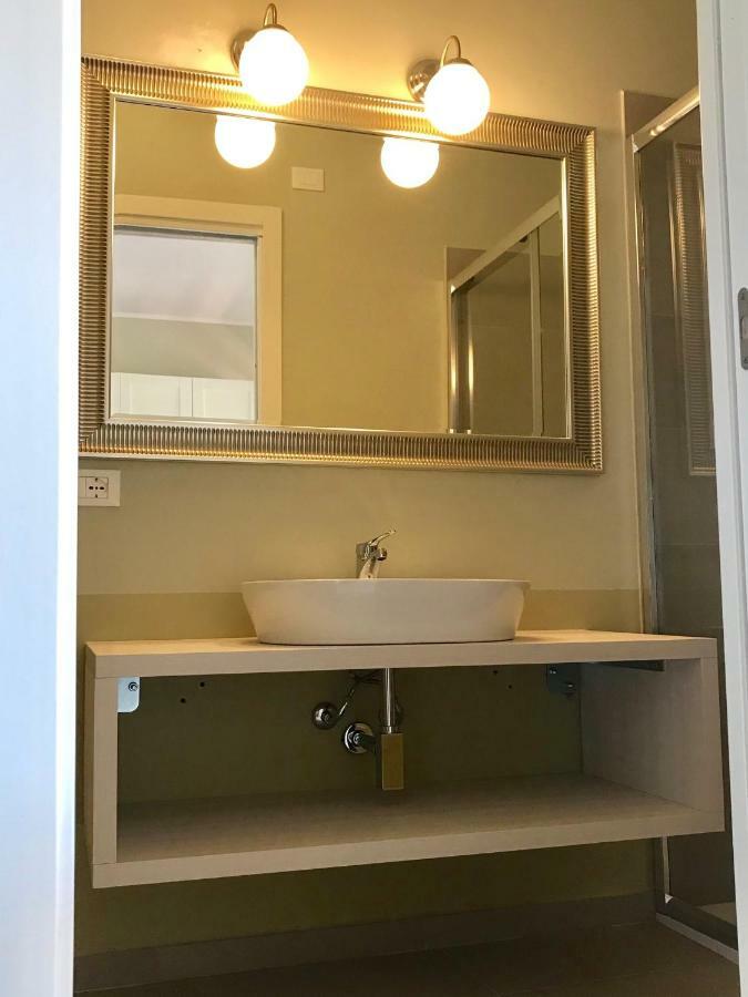 Esmeralda'S Rooms Porto San Paolo  Bagian luar foto