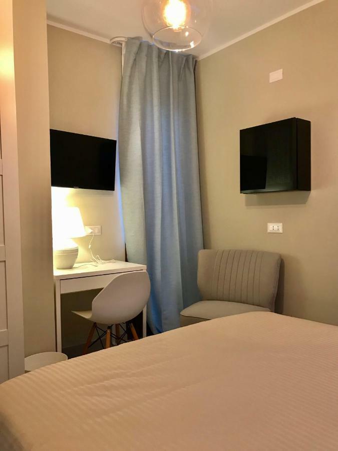 Esmeralda'S Rooms Porto San Paolo  Bagian luar foto