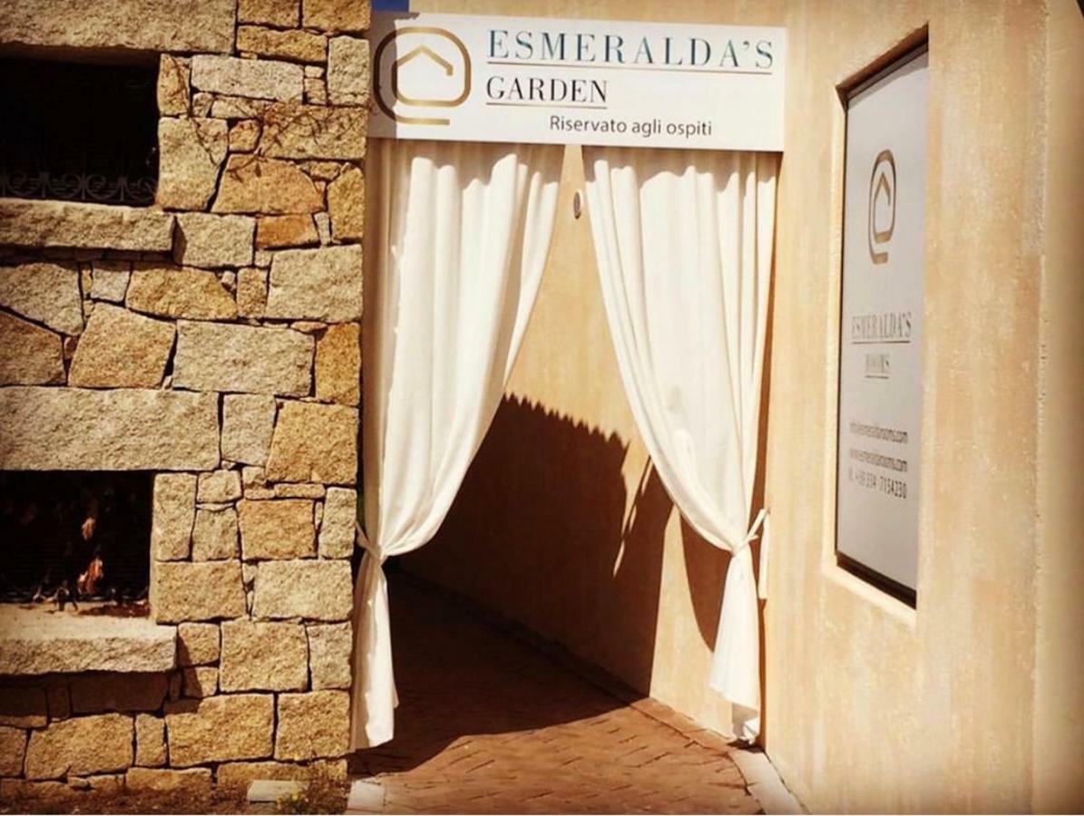 Esmeralda'S Rooms Porto San Paolo  Bagian luar foto
